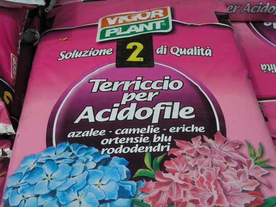 Ogni pianta un terriccio specifico